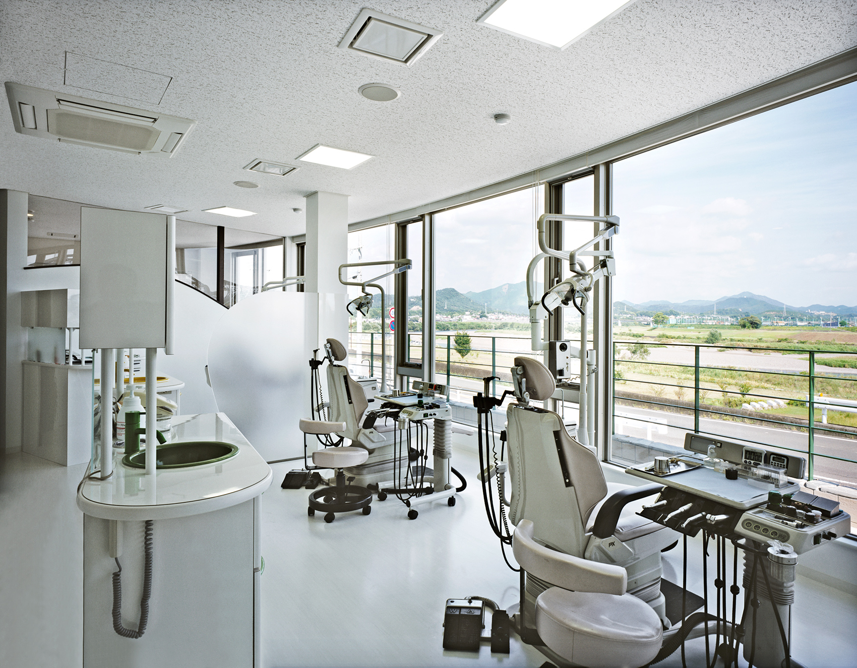 ふぁみりあ歯科