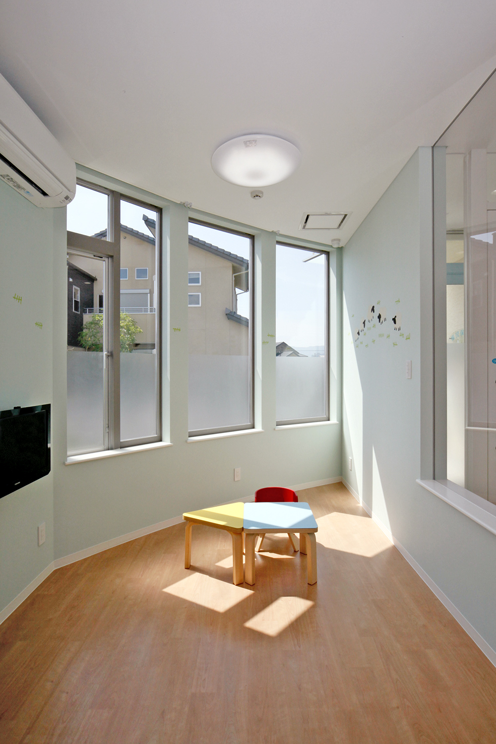 病児保育室こぐまクラブ